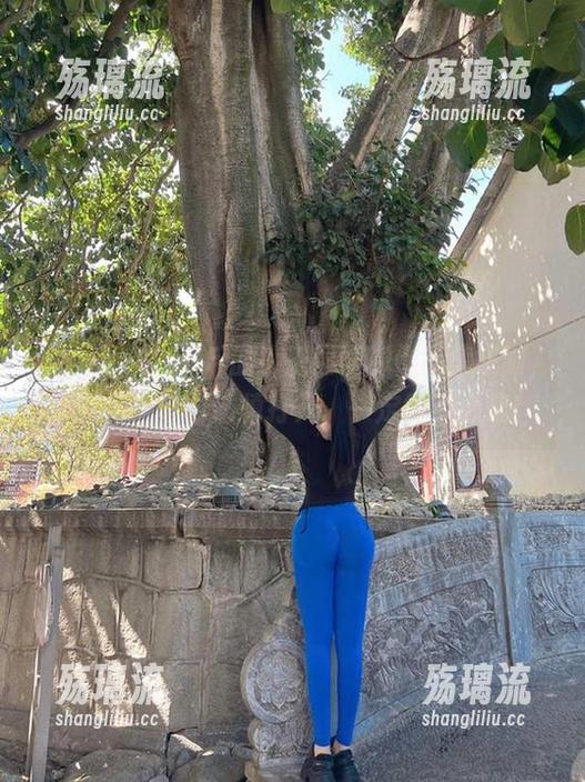 微密圈 - 120斤的小王同学的作品集来啦，福利盲盒分享谨慎打开，一定得小心哦！