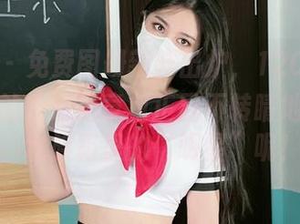 微密圈 – 免费图册新鲜出炉，120斤的小王同学的梦幻粉章鱼正目不转睛地看着你，水族箱里的“明星”呢！