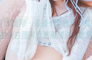 GIRLT果团网 – 省掉十个色号，龚玥菲私拍的纯白图片竟然刷刷进心坎里。