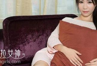 KelaGirls克拉女神 – 依娜的美足在线图集，看一眼就想赞叹，真的是在拍脚吗？