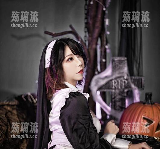 看！Leah梓未与蓝色妖姬的美图碰撞，套图直接氧气满满！
