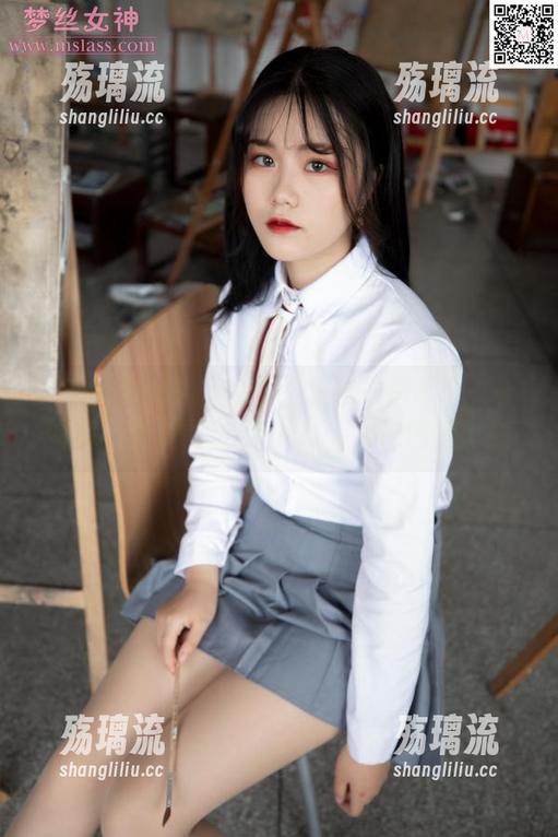 MSLASS梦丝女神 - 天台上拍写真？王娇娇带你免费当JK少女，快来凹造型！