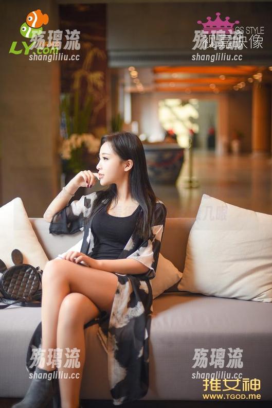 TGOD推女神 - 私房花嫁一角，萌琪琪Lrene的原图看得我直想多瞧几眼