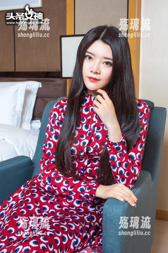 TouTiao头条女神 - 万圣节的鬼怪定制：小热巴那张求你快来点赞的图片！