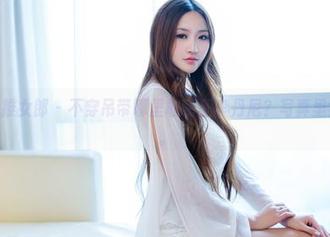TuiGirl推女郎 – 不穿吊带哪里敢聊王李丹尼？写真里全是套路。
