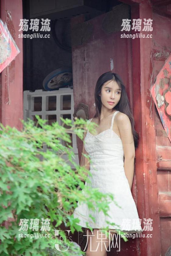 UGirls尤果网 - 无圣光新解：禅叽zankii与内衣的绝妙套图邂逅