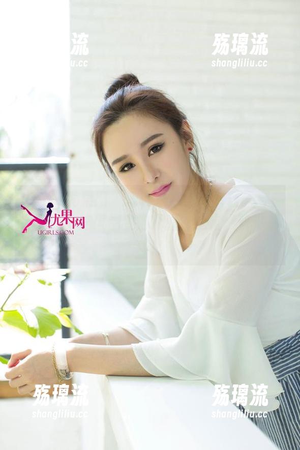 UGirls尤果网 - 谭睿琪的新照片让天台都要羡慕，连风都变得严重不稳定，快来助威！