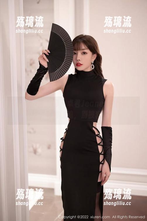 Xiuren秀人网 - 卓君Jeanes的丝袜展示厅：高清销魂，别被套路了！