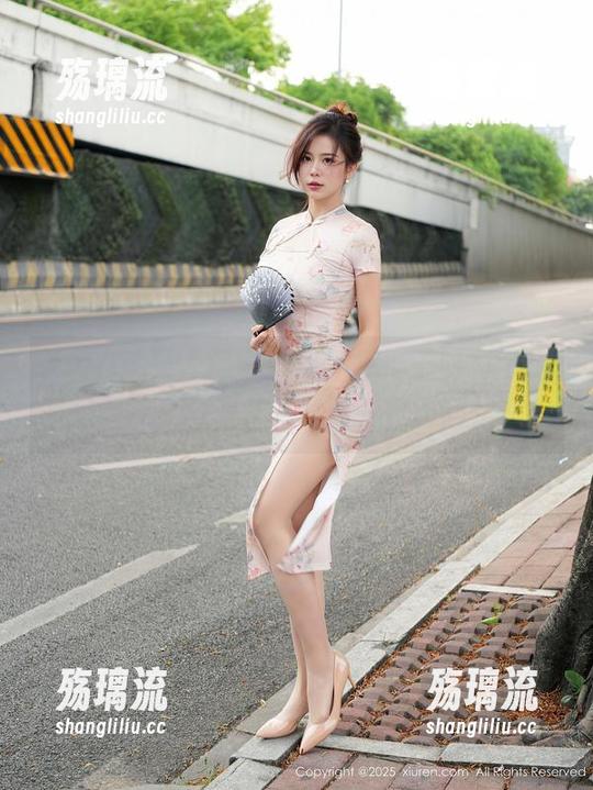 Xiuren秀人网 - 妈呀，娜娜子呀有个比基尼图库，自动就把我带去夏天回忆里！