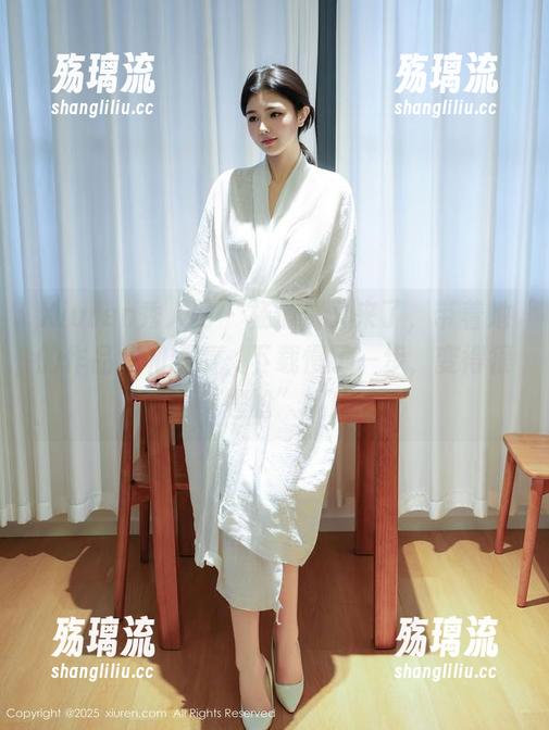 Xiuren秀人网 - 杨倩倩又来了，带着她的作品集和剧情，下载慢了一步，变得很“尴尬”哦！