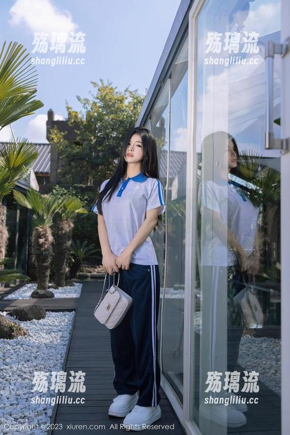 Xiuren秀人网 - 糯美子Mini的体操服，图片更新啦，话说这身材也是没谁了。