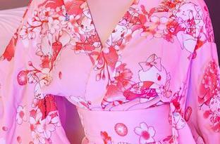 YouMi尤蜜荟 – 厨房里的Yomi悠蜜：居家写真合集，顺便学做饭？