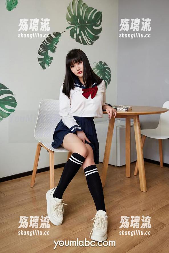 YouMi尤蜜荟 - 当徐文君遇上她的女友，精选写真里满满都是欢乐！