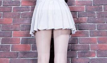 beautyleg – 看了JellYfish的白衬衫原图，只想说，干脆喊停吧！这姿态也太随性了，绝了。