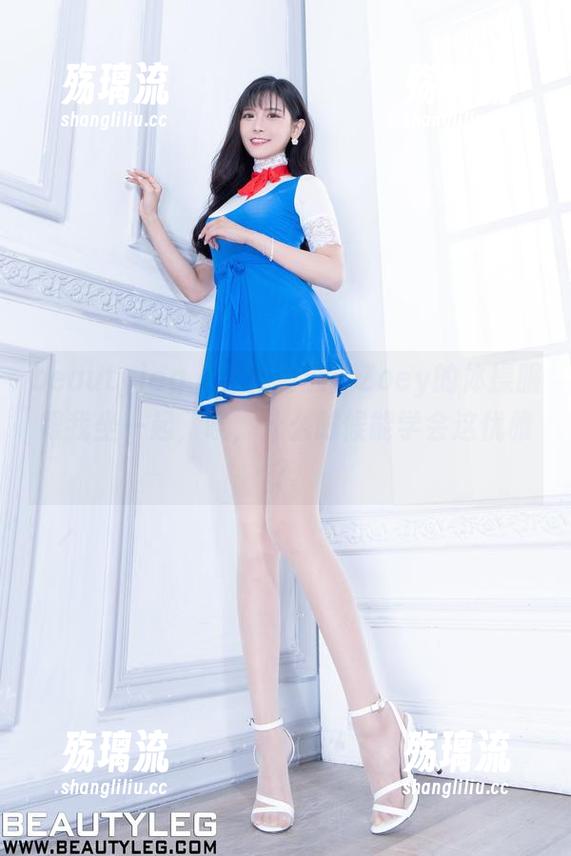 beautyleg-Zoey beautyleg - 美图时刻:Zoey的体操服跟我坐一起,唉,什么时候能学会这优雅?