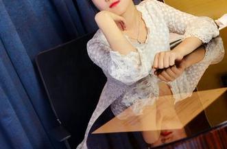 pans – 梦梦的定制写真，裤里丝让我想知道，能不能拍到她的内心戏？