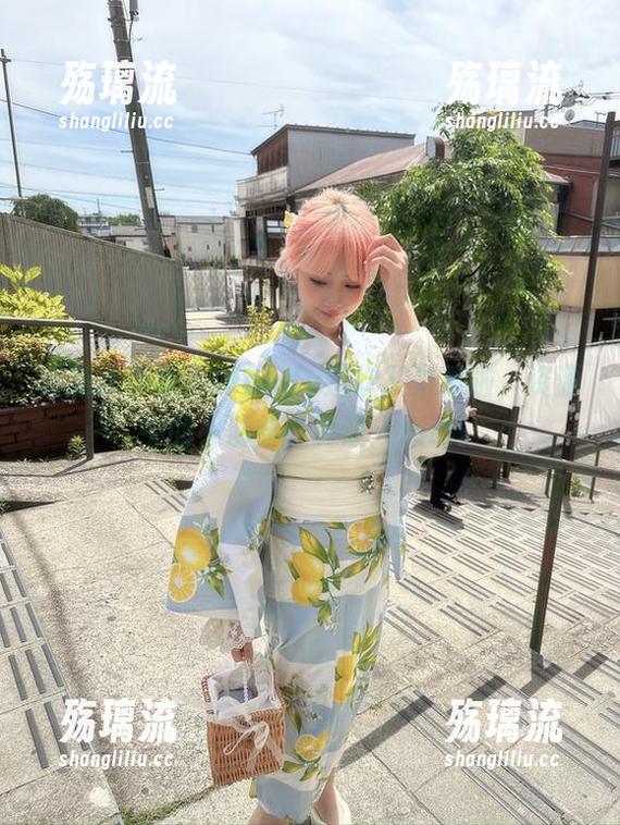 最新水手服？Wendy这次又来撩啦，资源中的小清新，真让人心动。