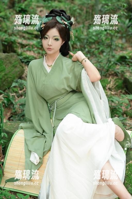 一组真实不过的yuuhui玉汇壁纸，只想说碧蓝航线恶毒太赞
