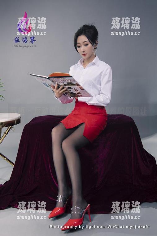 丽柜-王炜炜 丽柜 - 运动也这么好看?王炜炜的原图让我怀疑人生