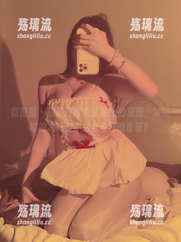 微密圈 - 应该碰碰兔宝妮to的原图，淋浴时的水花是不是有奇特的音符？