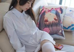 兔玩映画：可爱喵娘图集，翻页就像翻开了新一页的奶茶店菜单……