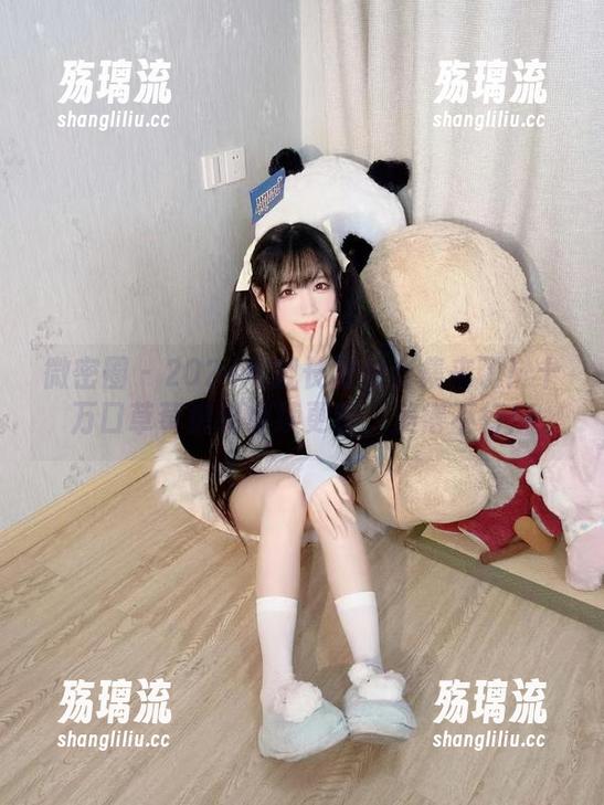 十万口草莓粥粥 微密圈 - 2024年舰长福利合集来了!十万口草莓粥粥继续更新,美得不行!