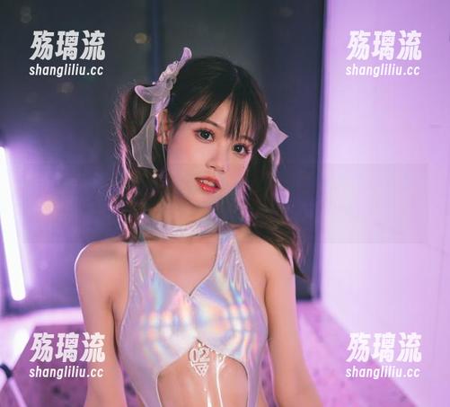 看千反田鹿子的黄豆粉cos，你会疑惑这资源从哪儿来的