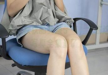 南国足艺 – 秋秋的女孩子气，全在这一套写真全集里了