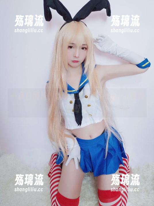 一条白网袜，饮水机旁古川kagura的美图时光