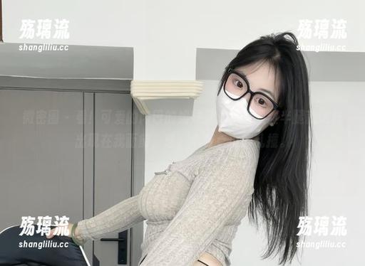 微密圈 - 看！可爱的肉巴的姐妹花，高清黑丝半腿就这样出现在我面前，哇，心有点小鹿乱撞。