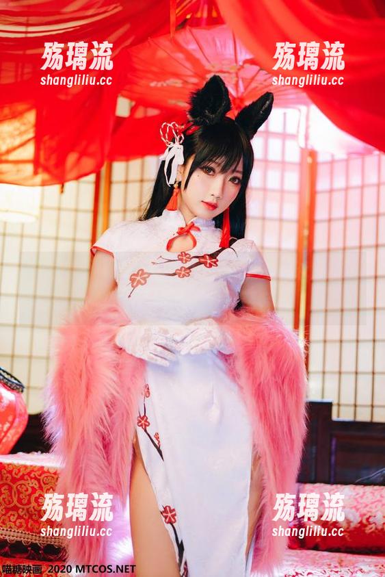 喵糖映画 - 原图里的lovely呆玄泳池：清澈到你能听到水的杂音！