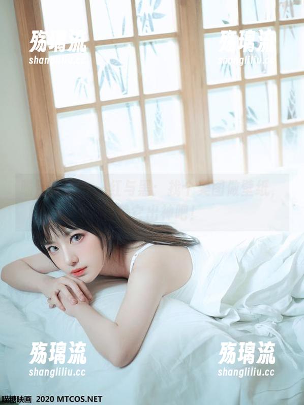 喵糖映画——红与黑：找个美图做壁纸，看着它出神吧！