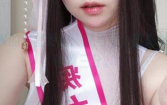 女主K的套图更新：双马尾，时光都得恭敬她三分。