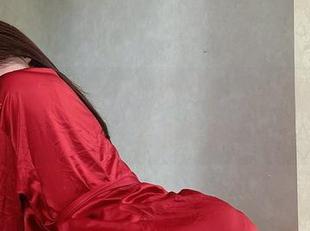 微密圈 – 奶宝妹纸带你飞，学姐写真资源也是妥妥的甜蜜！