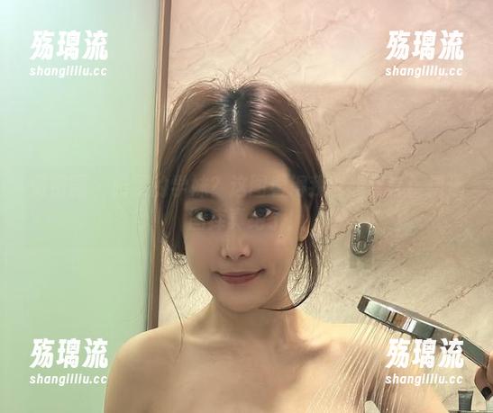 微密圈 - 奶雯的学妹？这图看得我直想留言！精选图库真绝了！