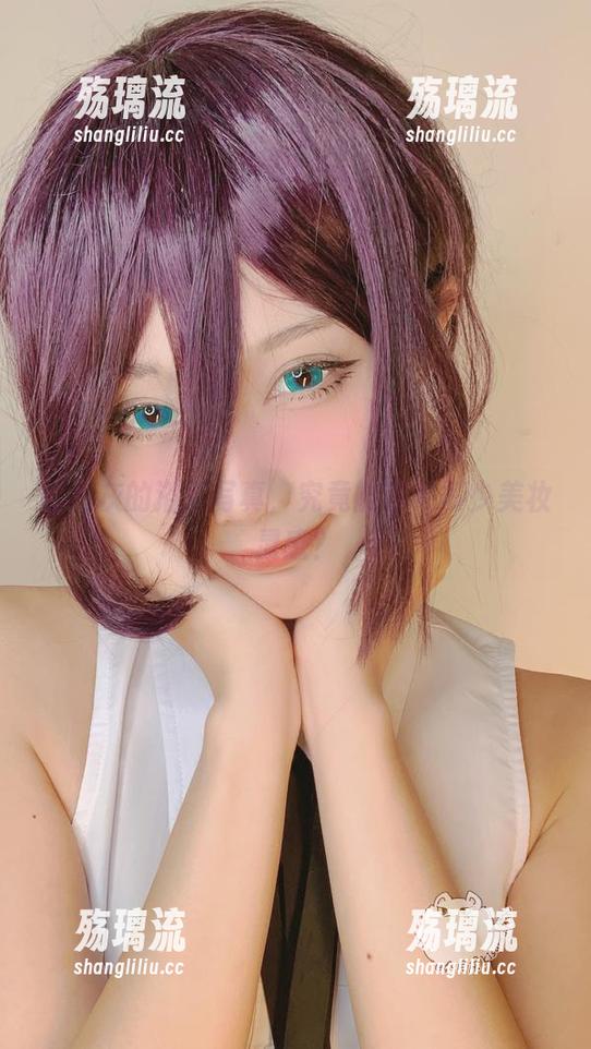 如月灰的浴室写真，究竟能带来多少美妆灵感？