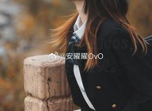 崩溃！高跟鞋与安曜曜的cos，一不小心就迷失在鞋尖。