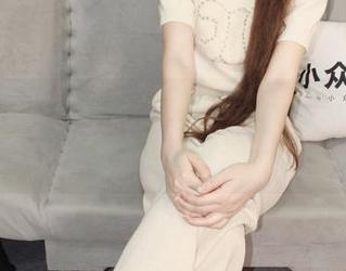 小众视觉 – 小薯条女孩写真——就像薯条，越看越想再来一份
