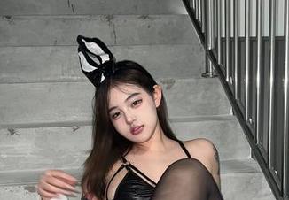 微密圈 – 说好的原图免费分享呢？为啥“小优优子”的女仆如此吸引我？