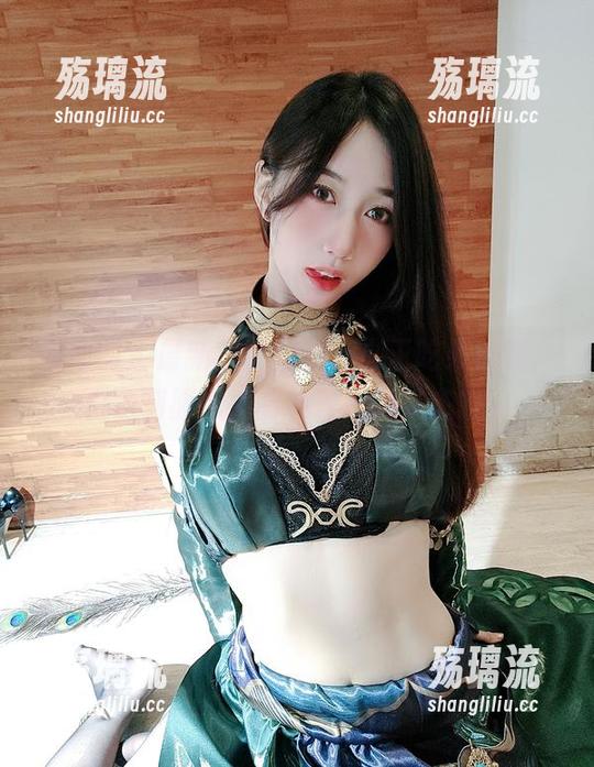 微密圈 - 最新护士合集：小玉吃果冻说，白色制服也能有各种乖张姿态哦。