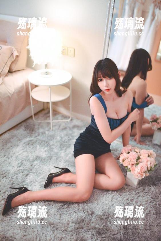 精选黑丝女仆—小酥酱让我感受到一种奇怪的敬业精神！