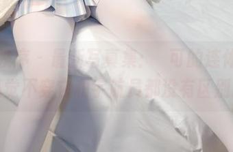 少女秩序 – 最新写真集：晞可的连体衣，感觉不穿它和宇航员都没有区别。