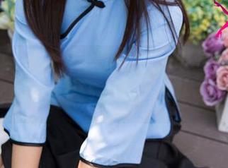 尤果网 – 翻看白熙萌的白丝美图合集，激情与冷静的微妙平衡，真让人迷惑。