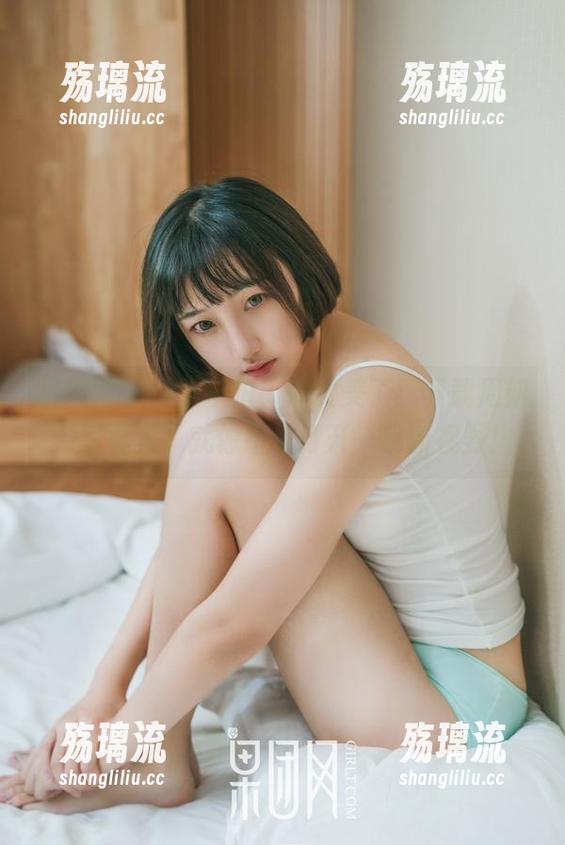 果团网 - 透明不怕，被赞美了！下载周妍希写真集，就像给你打开一扇新视野！