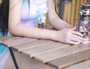 果团网 – 女秘书与美图的神奇对话：林弯弯告诉你职业装也能RAP！