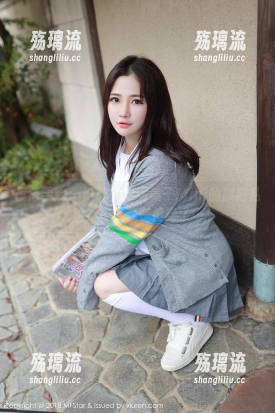模范学院 - 谁能拒绝糯美子Mini的旗袍私拍？反正我是投降了…