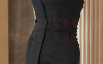 模范学院 – 这一套草莓兔兔写真——死库水带我飞，原图出击！