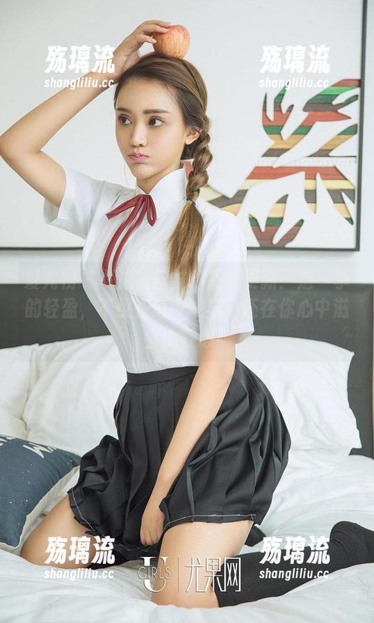 爱尤物 - 夏沫沫丝袜作品集更新：这一季的轻盈，不仅在空中跳舞，还在你心中滋生小野心！