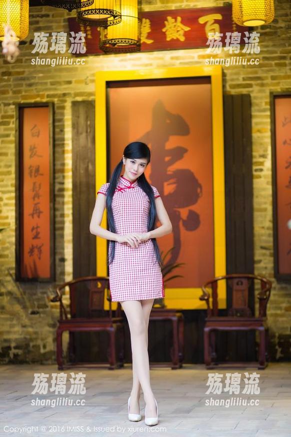爱蜜社 - 拿走不谢，心妍小公主的旅拍原图暴露了所有的美好
