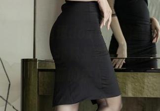 爱蜜社 – 精选逗逗doudou的豹纹图片，穿上后意识到：我只是在试图拼凑一部《流浪猫的杰作》！